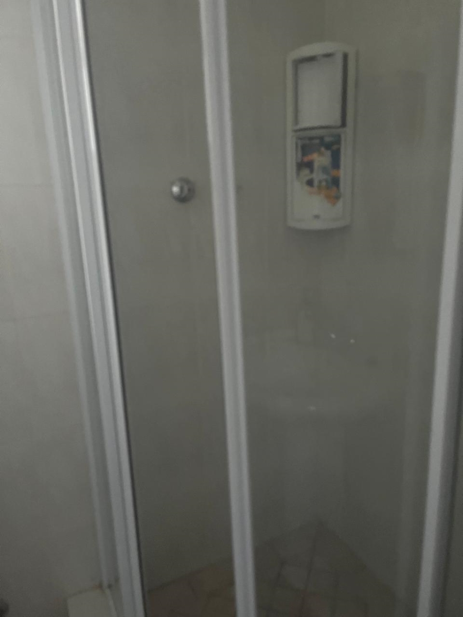 To Let 2 Bedroom Property for Rent in Observatory Gauteng