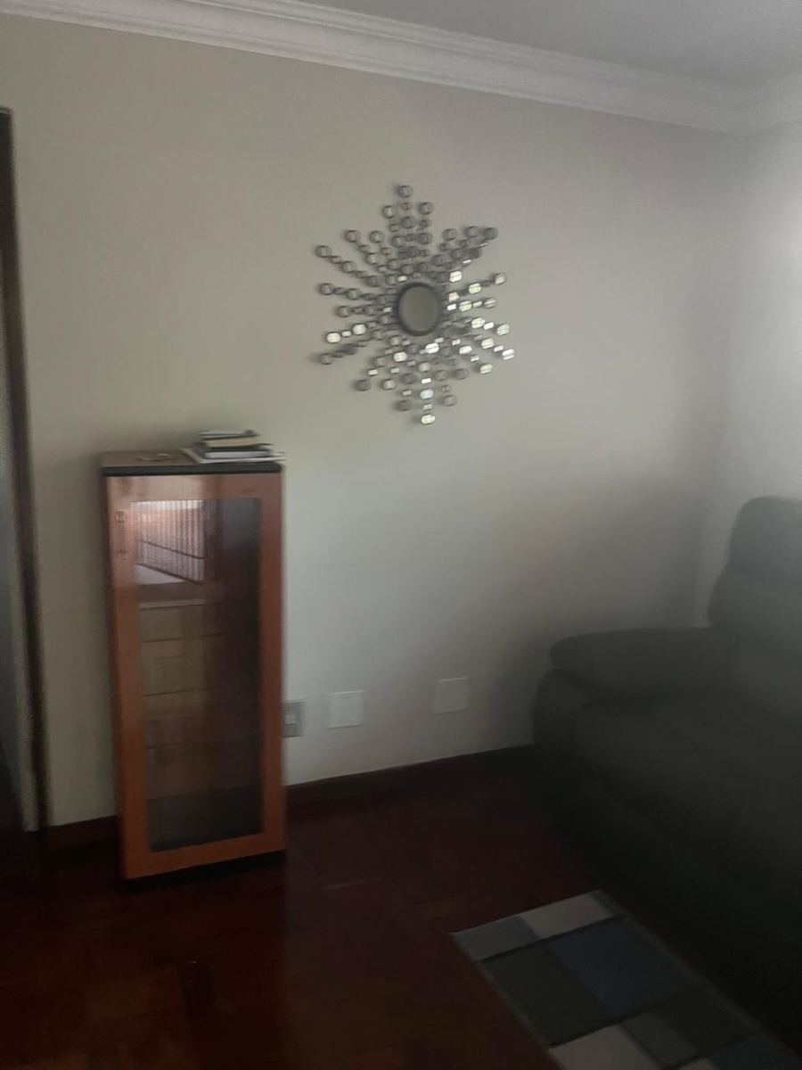 To Let 2 Bedroom Property for Rent in Observatory Gauteng