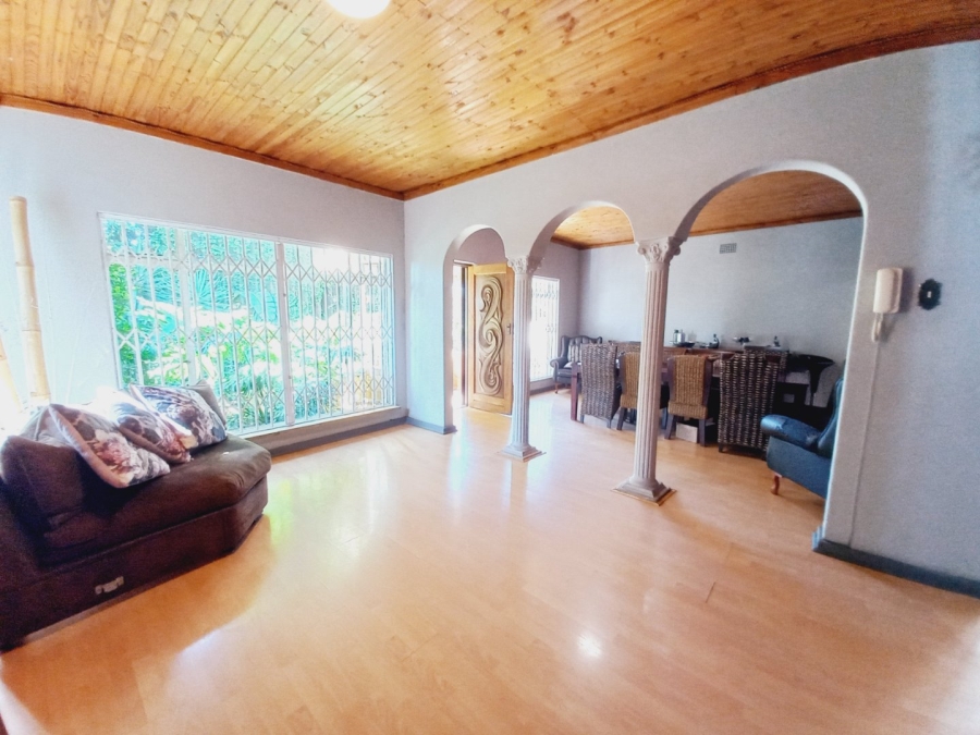 4 Bedroom Property for Sale in Wannenburghoogte Gauteng