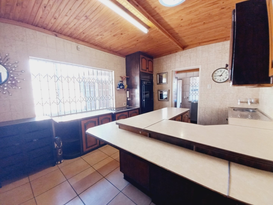 4 Bedroom Property for Sale in Wannenburghoogte Gauteng