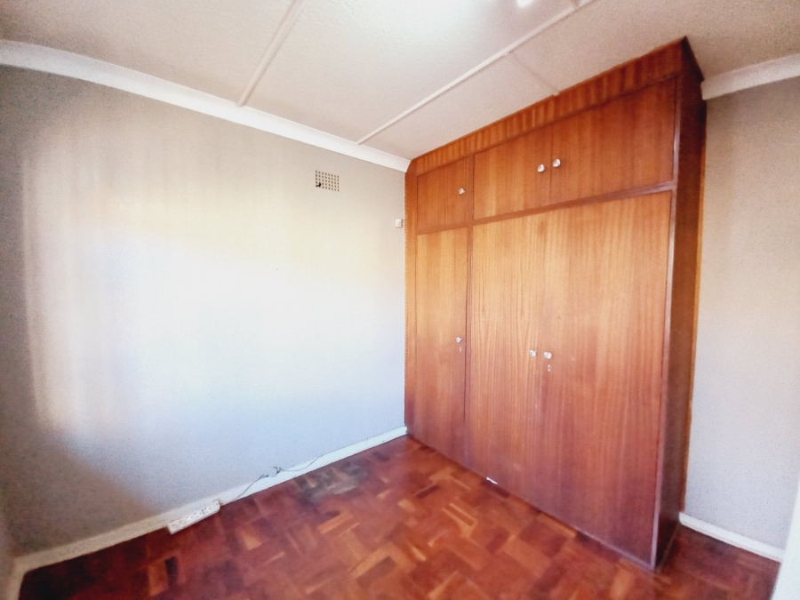 4 Bedroom Property for Sale in Wannenburghoogte Gauteng