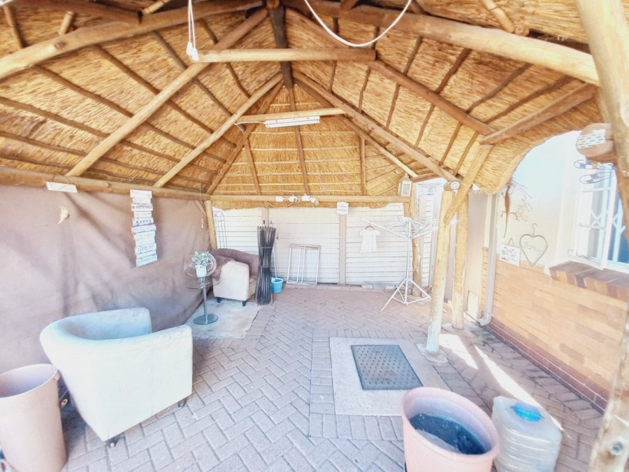 4 Bedroom Property for Sale in Wannenburghoogte Gauteng