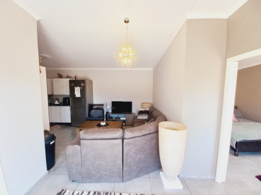 4 Bedroom Property for Sale in Wannenburghoogte Gauteng