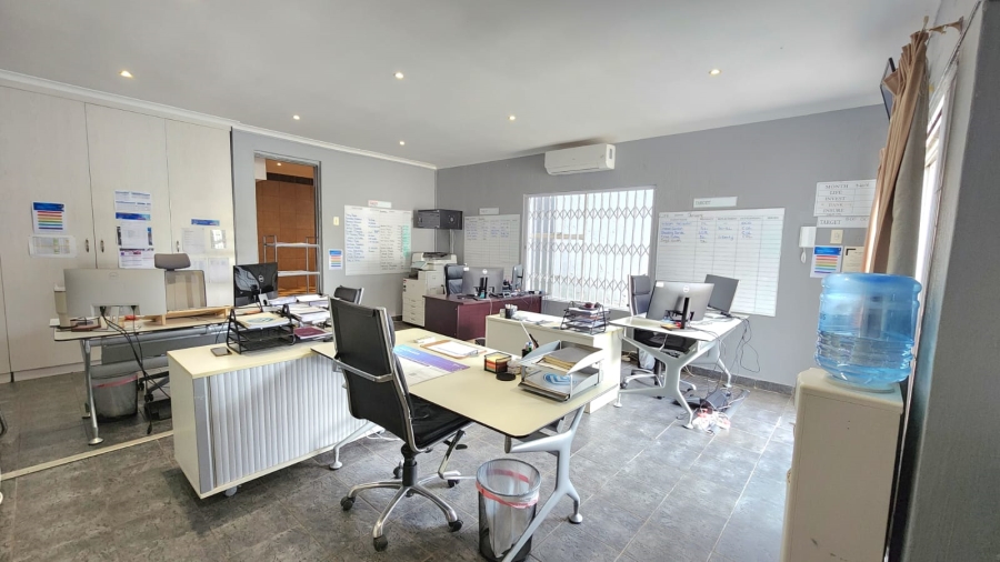 3 Bedroom Property for Sale in Glenvista Gauteng