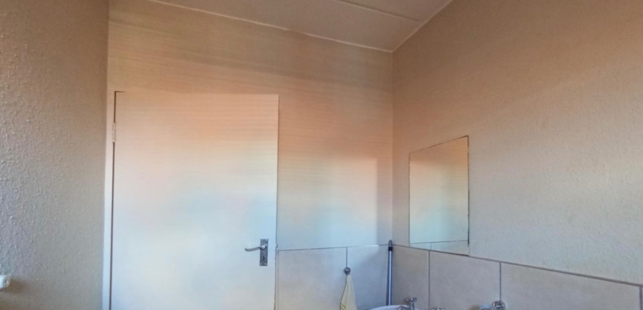 2 Bedroom Property for Sale in Danville Gauteng