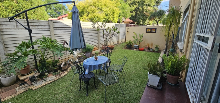 2 Bedroom Property for Sale in Sinoville Gauteng