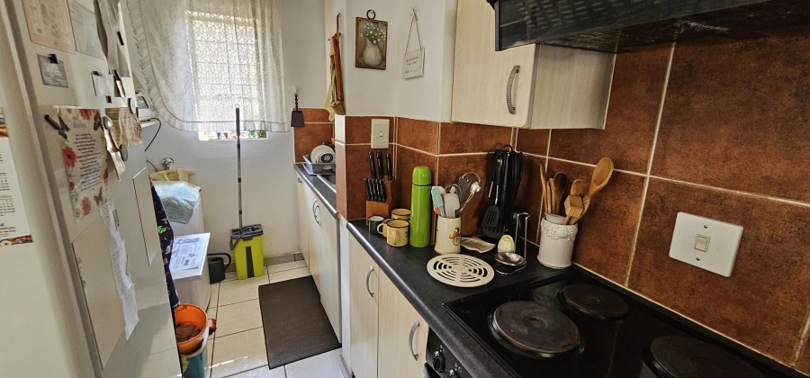 2 Bedroom Property for Sale in Sinoville Gauteng