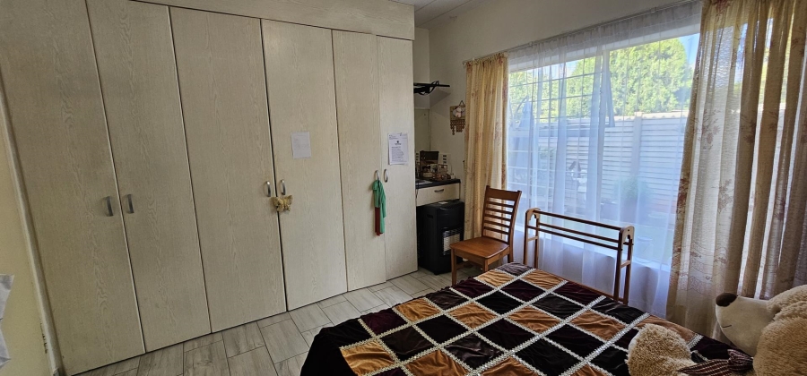 2 Bedroom Property for Sale in Sinoville Gauteng