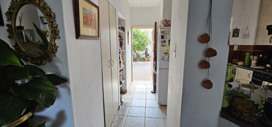 2 Bedroom Property for Sale in Sinoville Gauteng