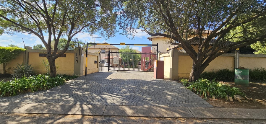 2 Bedroom Property for Sale in Sinoville Gauteng