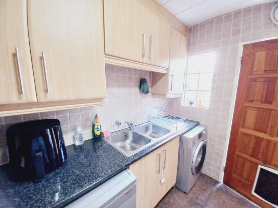 3 Bedroom Property for Sale in Eden Glen Gauteng