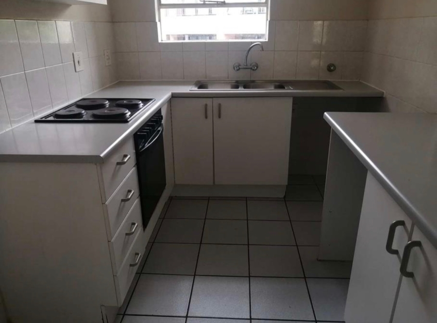 To Let 2 Bedroom Property for Rent in North Riding Gauteng