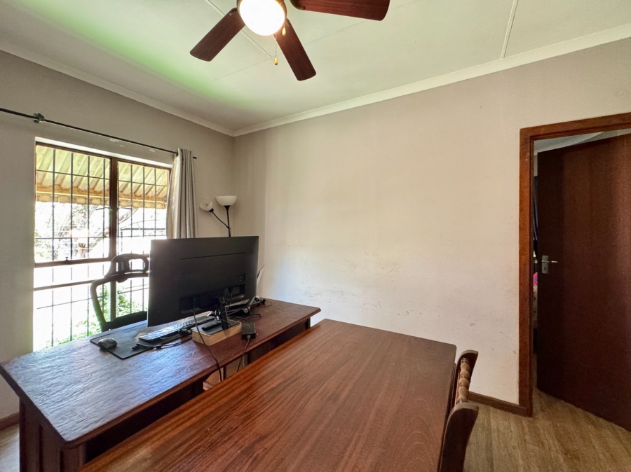 5 Bedroom Property for Sale in Lyttelton Manor Gauteng