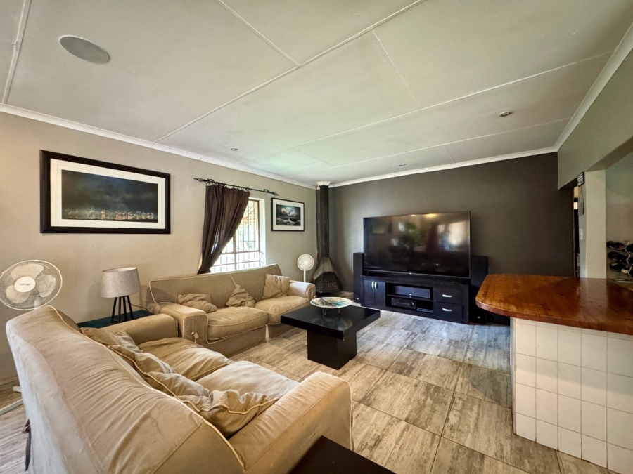 5 Bedroom Property for Sale in Lyttelton Manor Gauteng