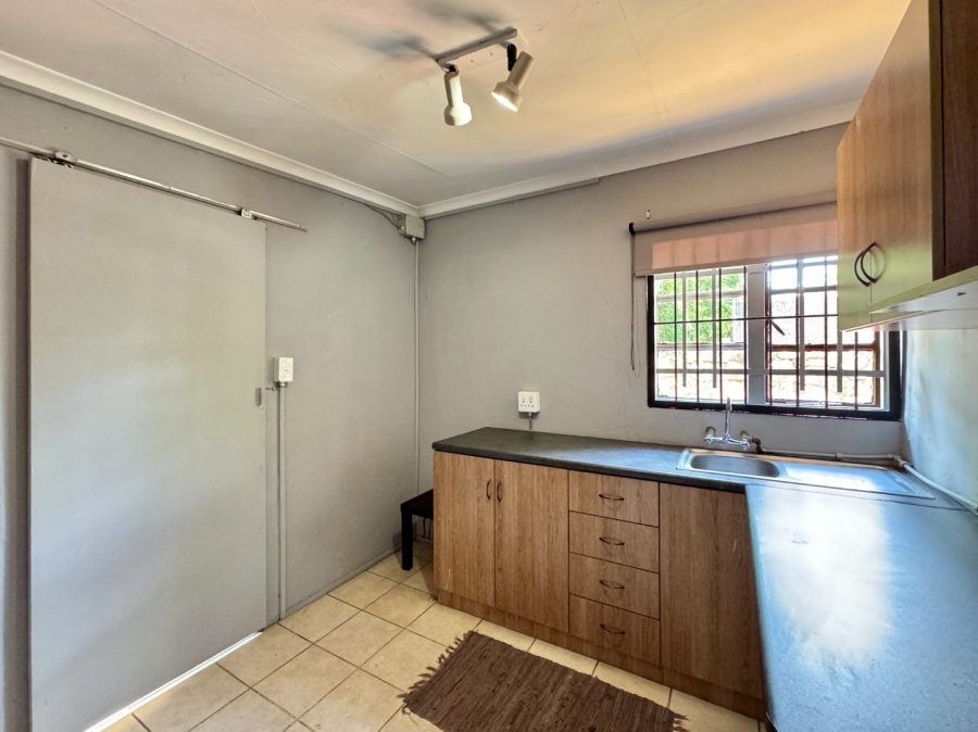 5 Bedroom Property for Sale in Lyttelton Manor Gauteng