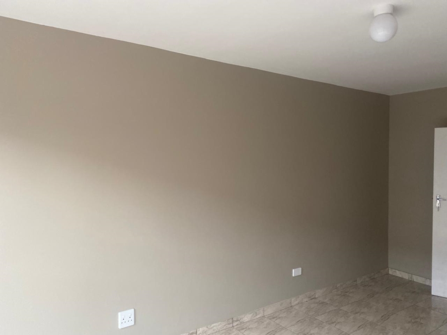 2 Bedroom Property for Sale in Kempton Park Central Gauteng