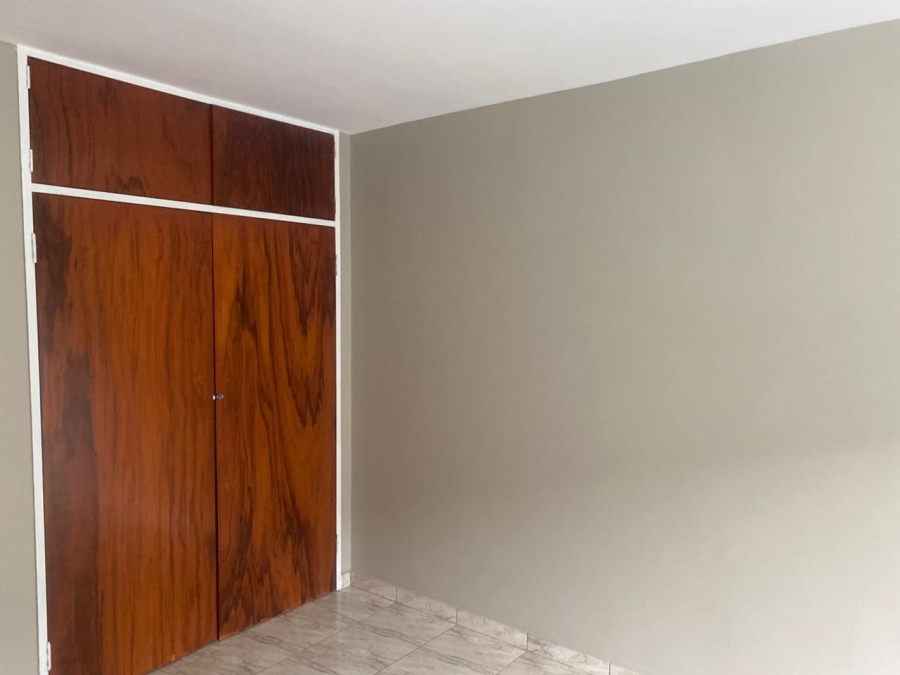 2 Bedroom Property for Sale in Kempton Park Central Gauteng