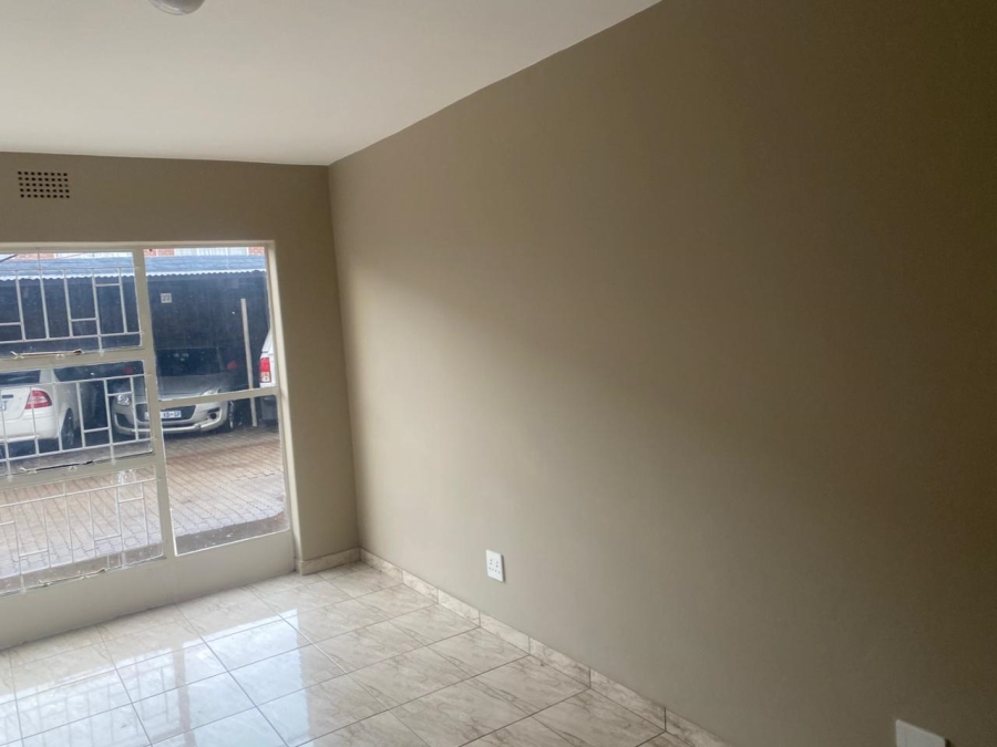 2 Bedroom Property for Sale in Kempton Park Central Gauteng