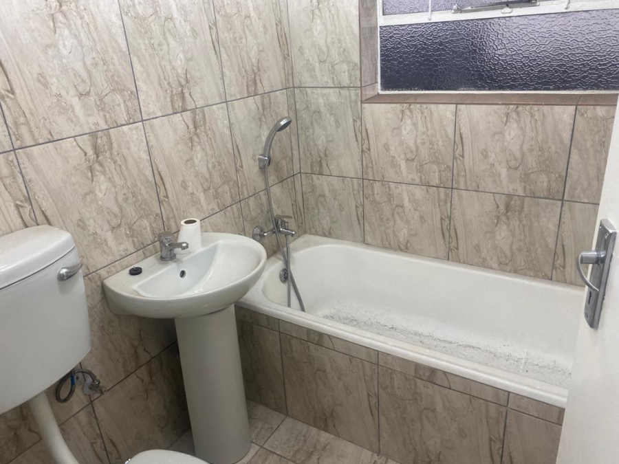 2 Bedroom Property for Sale in Kempton Park Central Gauteng