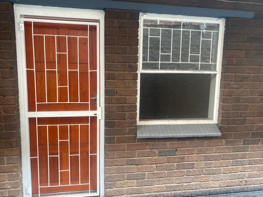 2 Bedroom Property for Sale in Kempton Park Central Gauteng