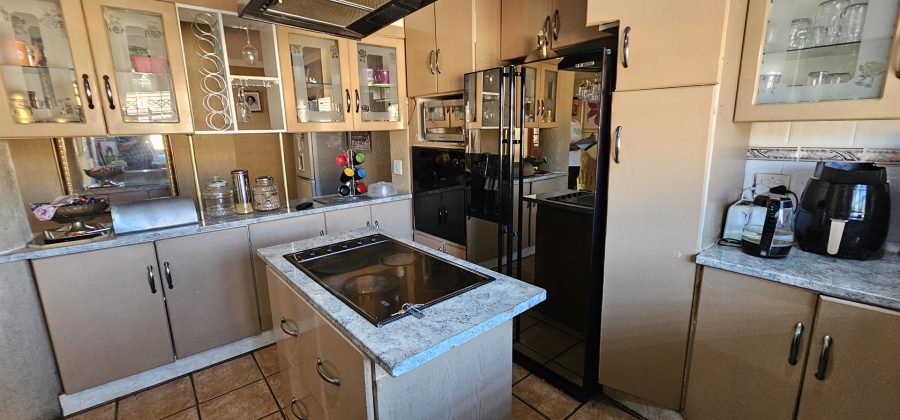 3 Bedroom Property for Sale in Ninapark Gauteng