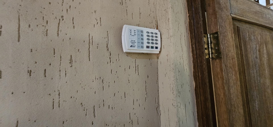 3 Bedroom Property for Sale in Ninapark Gauteng