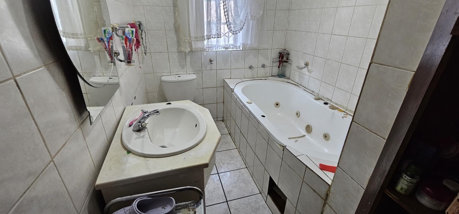 3 Bedroom Property for Sale in Ninapark Gauteng