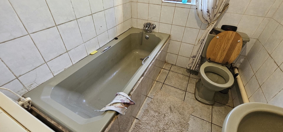 3 Bedroom Property for Sale in Ninapark Gauteng