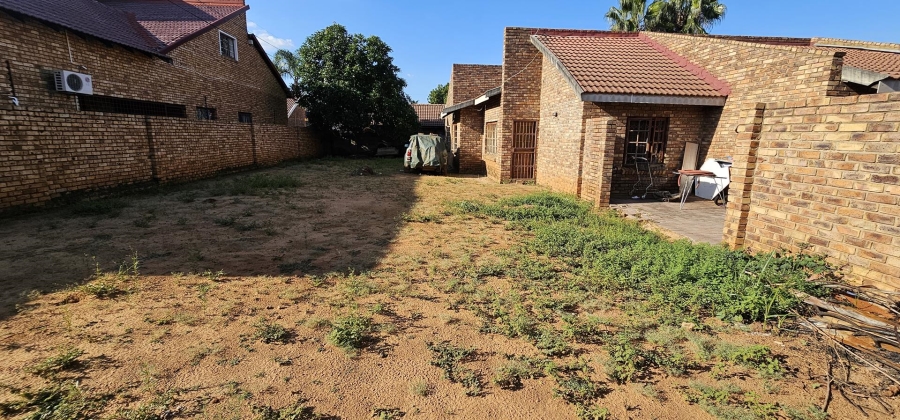 3 Bedroom Property for Sale in Ninapark Gauteng