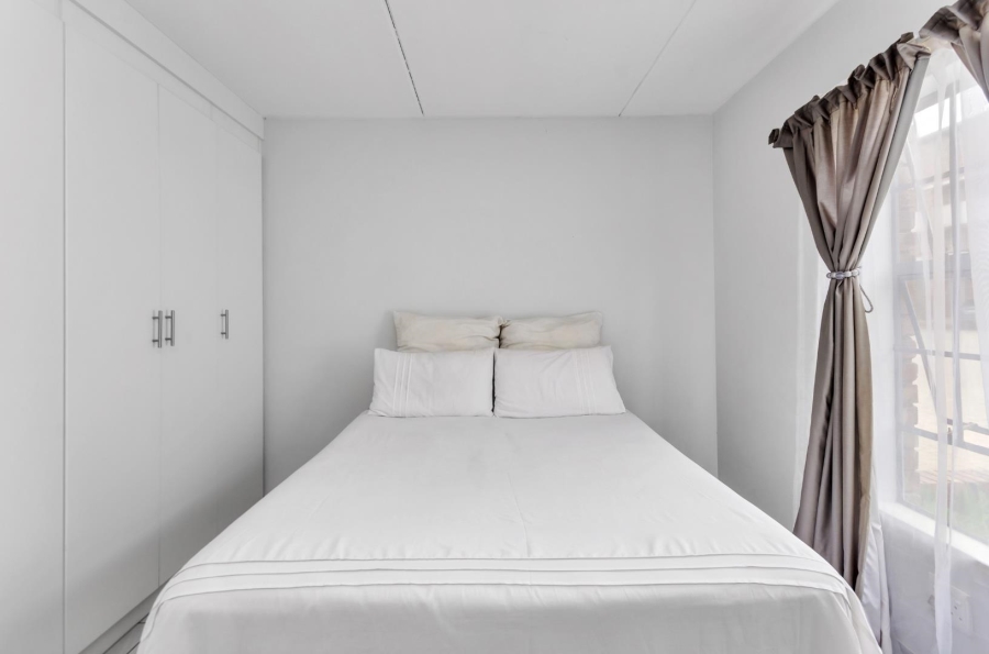 2 Bedroom Property for Sale in Amberfield Gauteng