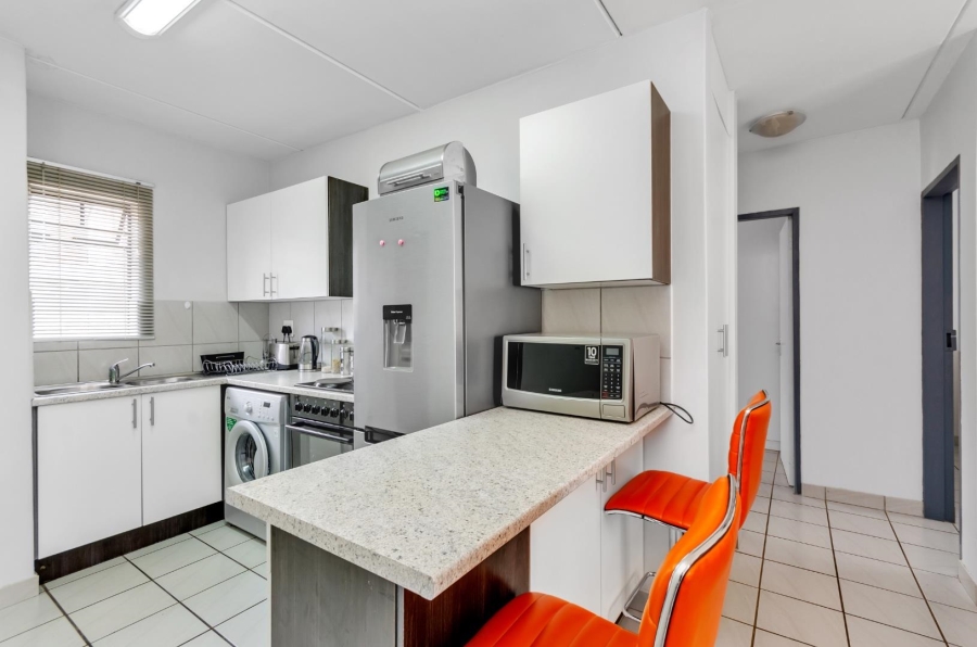 2 Bedroom Property for Sale in Amberfield Gauteng