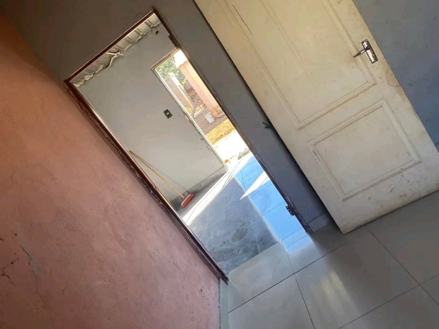 2 Bedroom Property for Sale in Ga-Rankuwa Unit 23 Gauteng