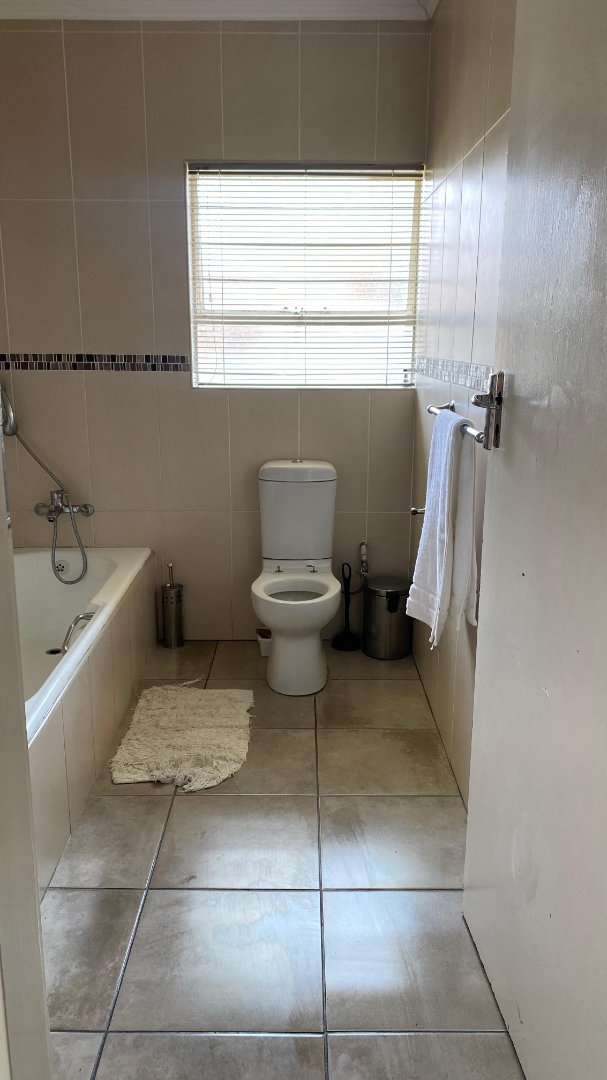 To Let 3 Bedroom Property for Rent in Birchleigh North Gauteng