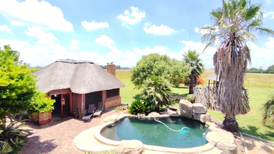 Commercial Property for Sale in Mooilande Gauteng