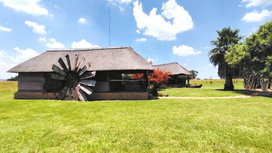 Commercial Property for Sale in Mooilande Gauteng