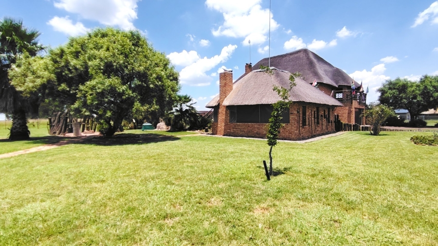 Commercial Property for Sale in Mooilande Gauteng