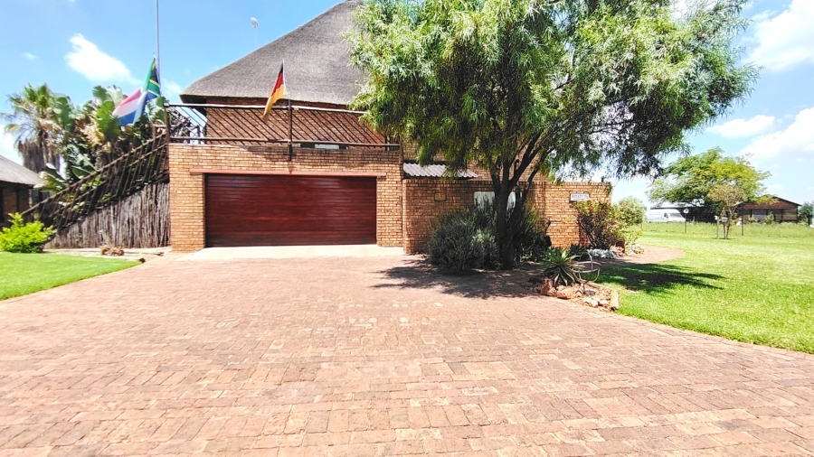 Commercial Property for Sale in Mooilande Gauteng