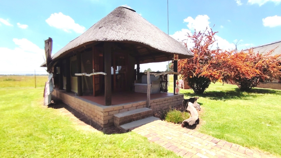 Commercial Property for Sale in Mooilande Gauteng