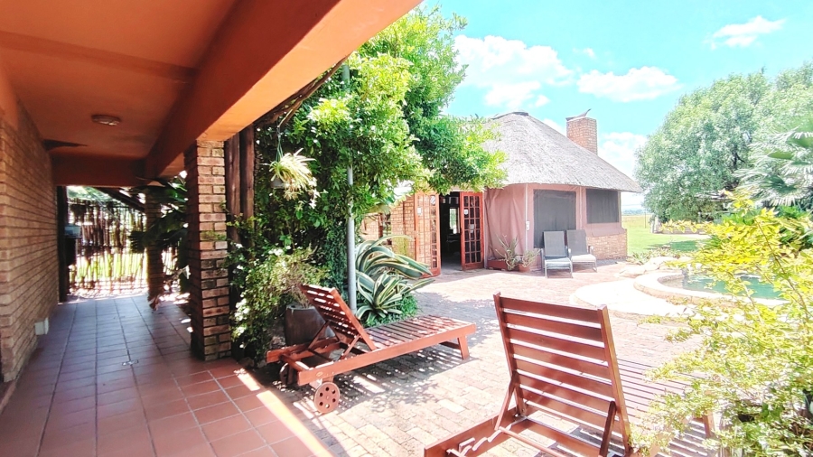 Commercial Property for Sale in Mooilande Gauteng