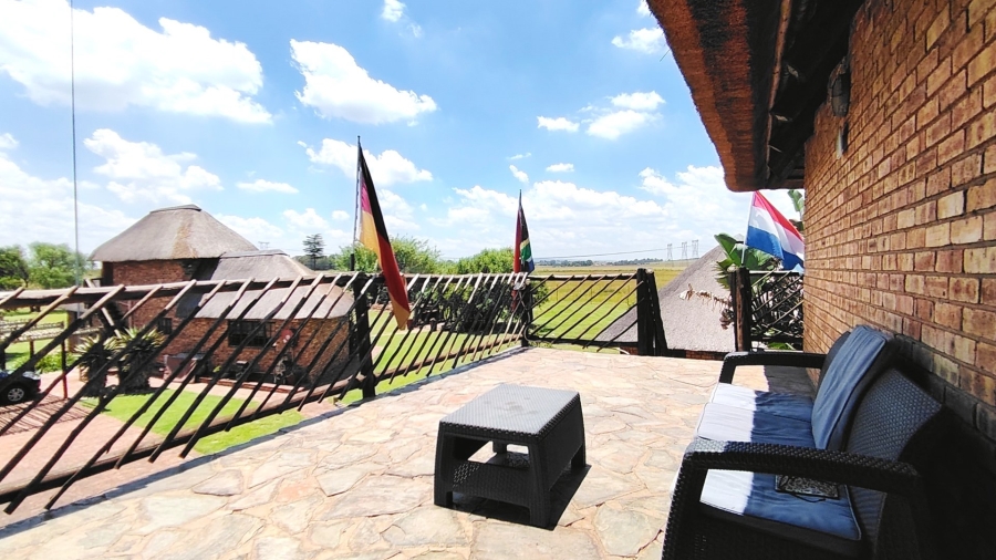 Commercial Property for Sale in Mooilande Gauteng