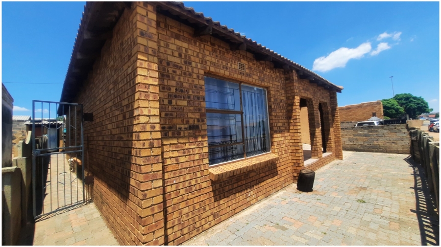 3 Bedroom Property for Sale in Tembisa Central Gauteng
