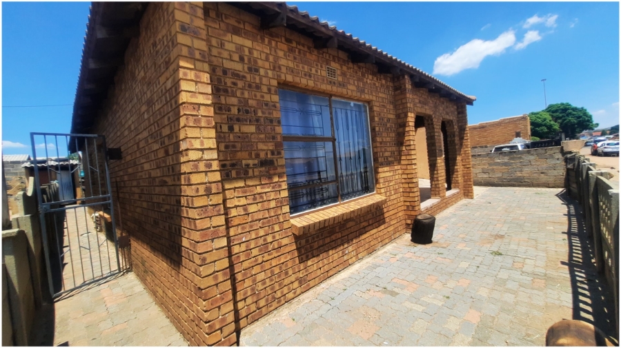 3 Bedroom Property for Sale in Tembisa Central Gauteng