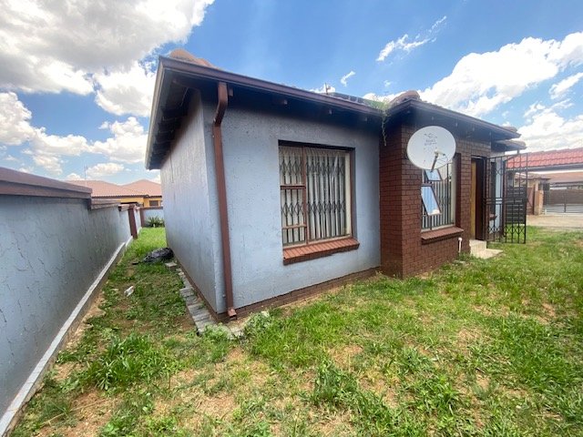 3 Bedroom Property for Sale in Sharon Park Gauteng