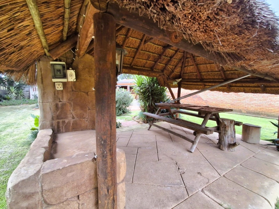 4 Bedroom Property for Sale in Vischkuil Gauteng