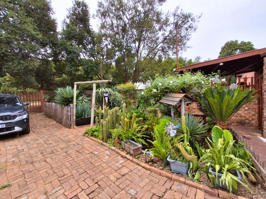 4 Bedroom Property for Sale in Vischkuil Gauteng