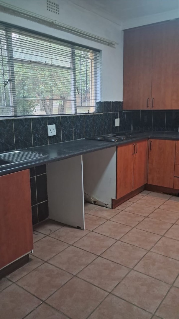 To Let 3 Bedroom Property for Rent in Alan Manor Gauteng