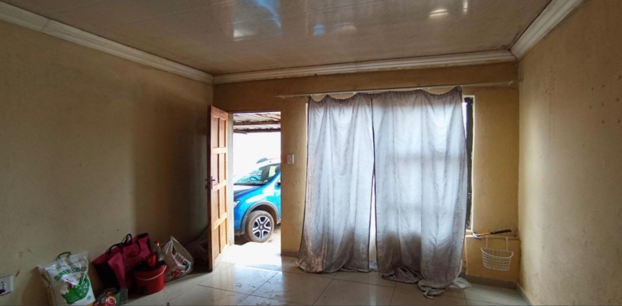 7 Bedroom Property for Sale in Saulsville Gauteng