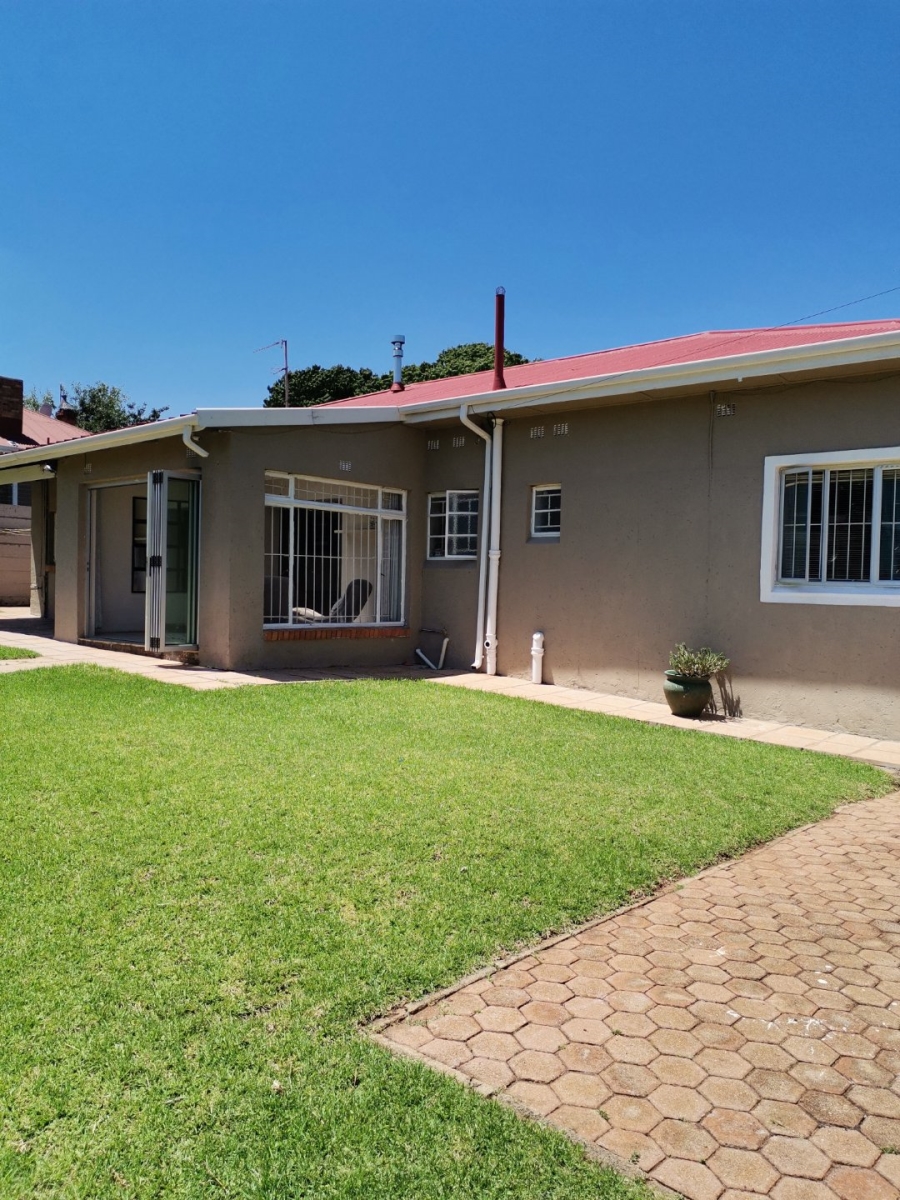 To Let 3 Bedroom Property for Rent in Witpoortjie Gauteng