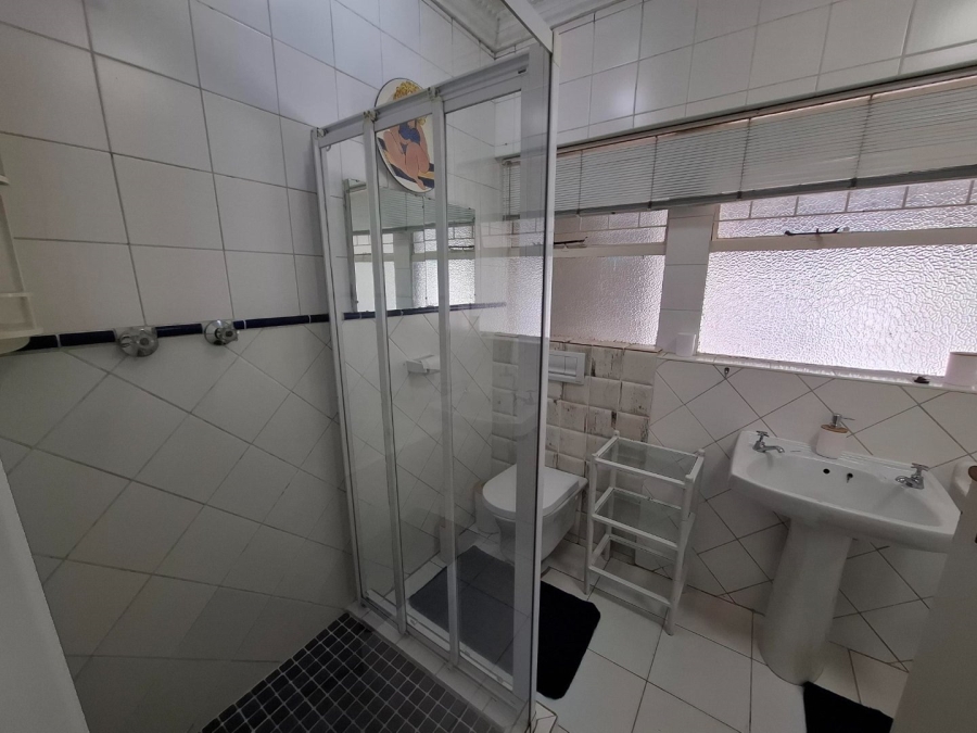 5 Bedroom Property for Sale in Waterkloof Ridge Gauteng