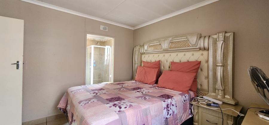 3 Bedroom Property for Sale in Sky City Gauteng